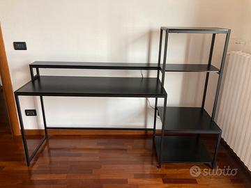 Scrivania con led integrato