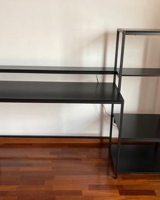 Scrivania con led integrato