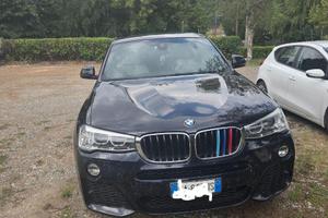 Autovettura BMW X4