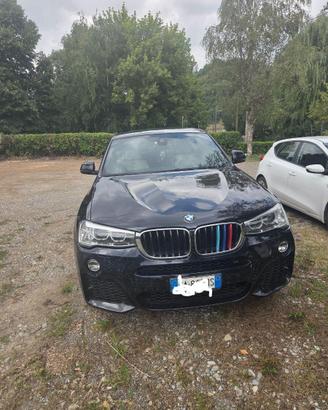 Autovettura BMW X4