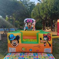 piscina gonfiabile con palline