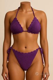 Costume all uncinetto fatto a mano