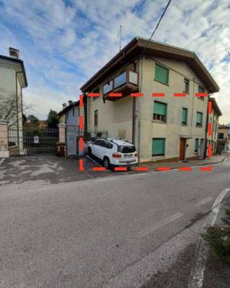 Immobile in asta di 172 m² con 4 locali a Cogollo 