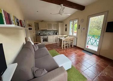 Riva Di Solto con terrazzo e cantina