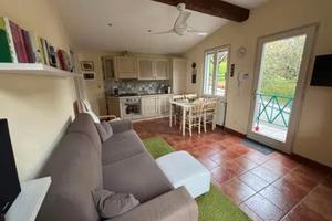 Riva Di Solto con terrazzo e cantina