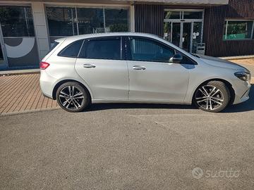 Mercedes B200 150 CV Sport Plus 2021