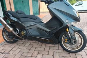 Scooter T-MAX  530 Yamaha  Iron  anno 2016