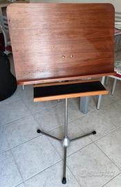 Leggio in legno vintage 