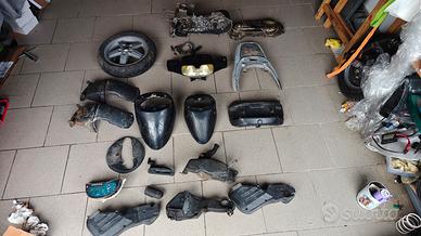 ricambi motore carene Piaggio zip sp vespa stalker