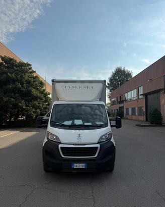 Furgone cassonato Peugeot Boxer