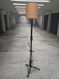 lampada da terra