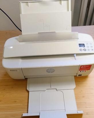 Stampante Multifunzione Wi-Fi Compatta HP DeskJet