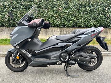 Yamaha T Max 560 - 2021