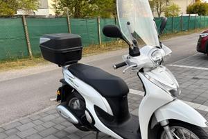 Scooter Honda SH 125 Mode Bianco