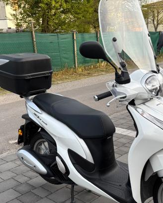Scooter Honda SH 125 Mode Bianco