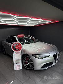 Alfa Romeo Giulia 2.2 TD 160 CV AT8 ESTREMA FULL 2