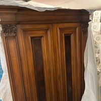 Armadio antiquario stile fiorentino