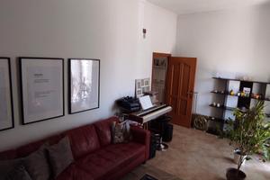Indipendente, primo piano,3 camere matrimoniali