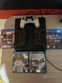 PS4 Slim 500GB con 3 controller e giochi