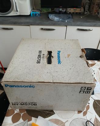 VIDEOCAMERA PANASONIC 