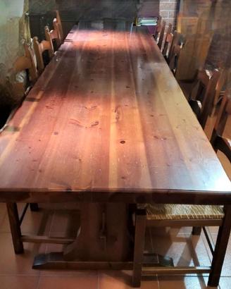Tavolo in legno massiccio 10 posti + 10 sedie