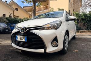 Toyota Yaris 1.5 Hybrid 5 porte Active