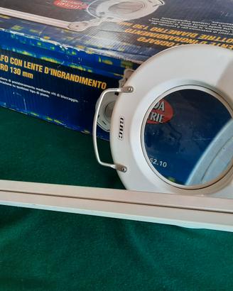 Lampada a pantografo da tavolo