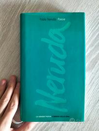 Libro Poesie Pablo Neruda Corriere della Sera