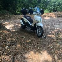 Piaggio Beverly 300 - 2012