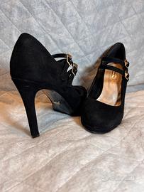 Tacco in camoscio nero Gaudì 37