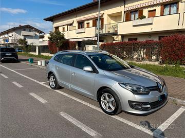 Renault megane 1.5 sport tour
