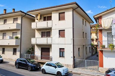 3 LOCALI A PORTO SANT'ELPIDIO