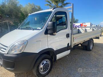 Iveco daily 35 c 10 cassone fisso