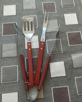 Attrezzi barbecue manico legno