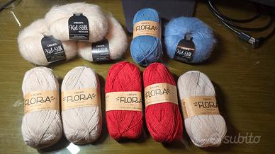 Filati per lavori ai ferri e uncinetto