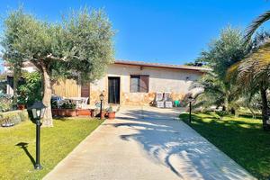 CASA INDIPENDENTE A ANZIO