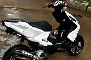 Yamaha aerox 50 (70) 2011