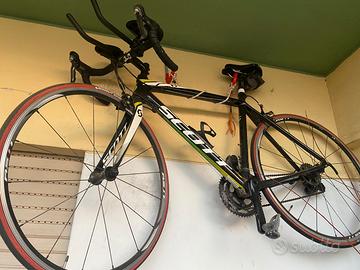 BICI DA CORSA SCOTT IN LEGA DI CARBONIO Biciclette In vendita a Roma