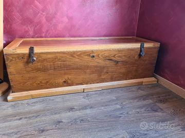 Cassapanca legno massello