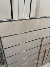 Arredamento negozio pannelli dogati