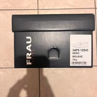 Scarpe eleganti mocassino