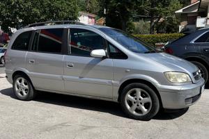 Opel Zafira 2.0 DTI 7 posti