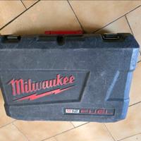 Milwaukee M12 Fuel Set 2 Utensili +  Caricabatteri