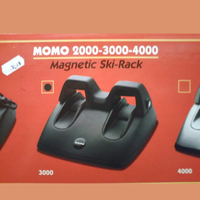 Portasci magnetico. Momo