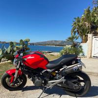 Ducati monster 696+ depotenziata