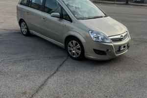 Opel Zafira 1.6 benzina/GPL,7 posti,anno 2008