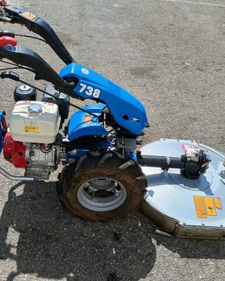 Sfalciatrice multifinzione BCS benzina