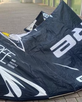 CORE Kiteboarding Free 9m 9qm 9 metri kite kiting