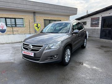 Volkswagen Tiguan 2.0 TDI DPF 4MOTION Sport & Styl