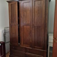 ARMADIO IN LEGNO MASSELLO DI CASTAGNO Artigianale